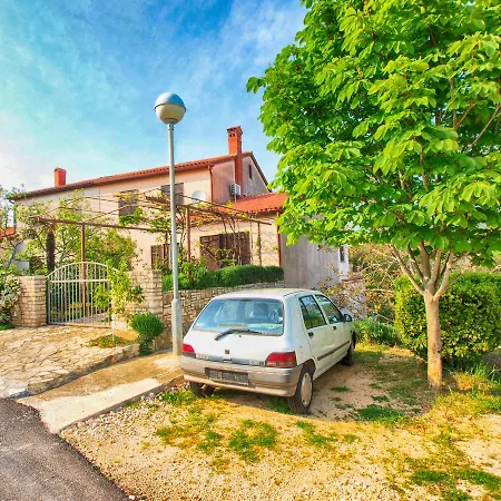 Appartement Dvorine 1210