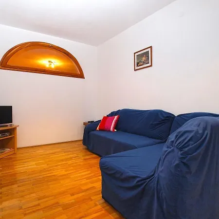Appartement Dvorine 1210