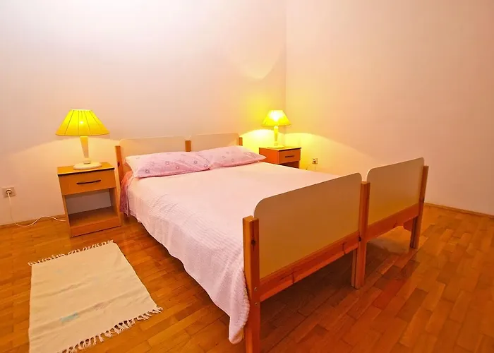 Lejlighed Dvorine 1210 *